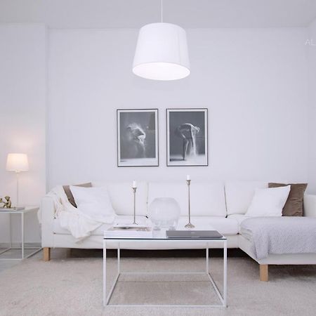 Scandinavian Style Apartment With Amazing Sea Views And South West Facing Sunny Terrace In Miraflores Walking Distance To The Beach! مالقة المظهر الخارجي الصورة
