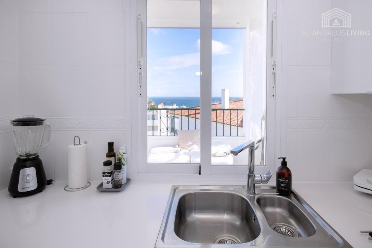 Scandinavian Style Apartment With Amazing Sea Views And South West Facing Sunny Terrace In Miraflores Walking Distance To The Beach! مالقة المظهر الخارجي الصورة